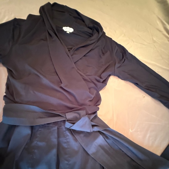 MaxMara Black/Navy 3/4 Sleeve Wrap Dress w/ Pleated Midi Skirt Size 44/M/L $825 - Picture 6 of 14